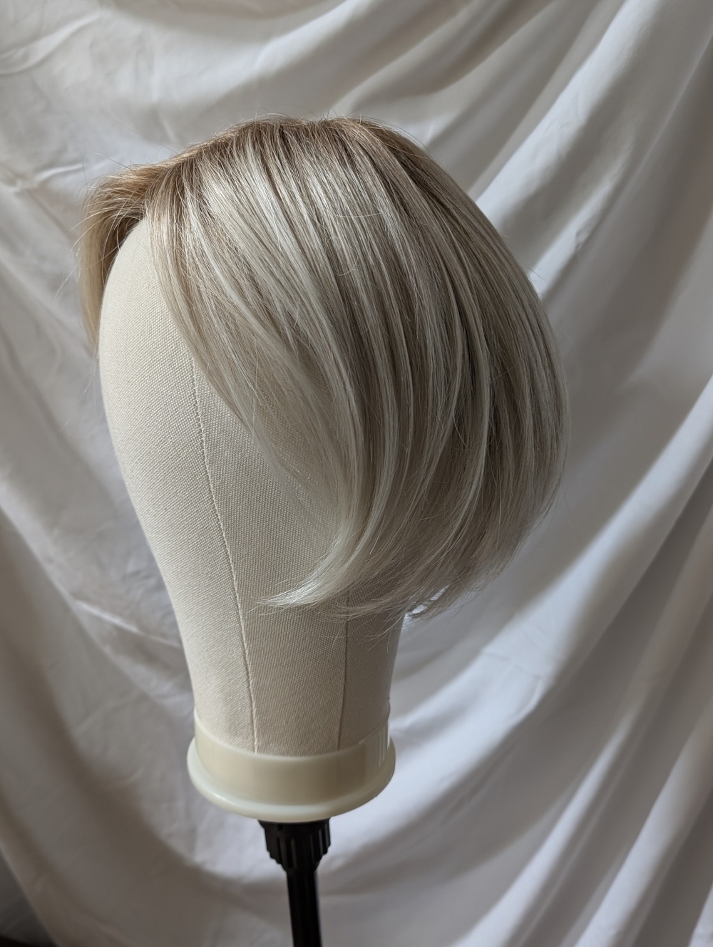 Gabor "On Edge" Wig In Sunkissed Beige *Discontinued Style*